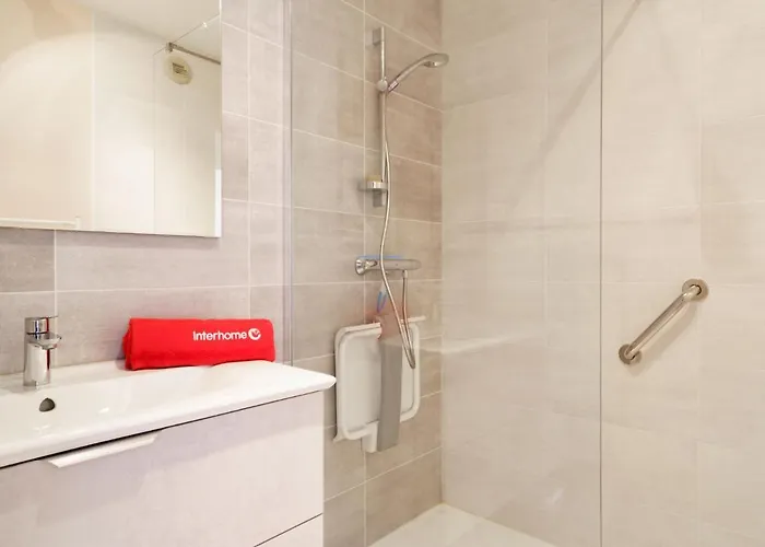 Les Jardins Victoria-2 By Interhome Appartement Biarritz