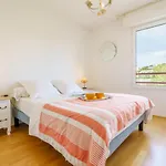 Les Jardins Victoria-2 By Interhome * 비아히쯔